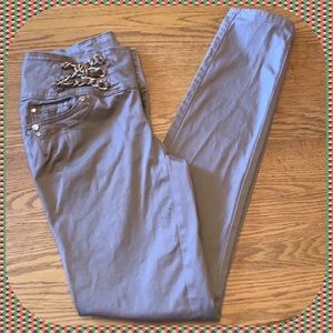 Pants beige back pockets and front, chain accent